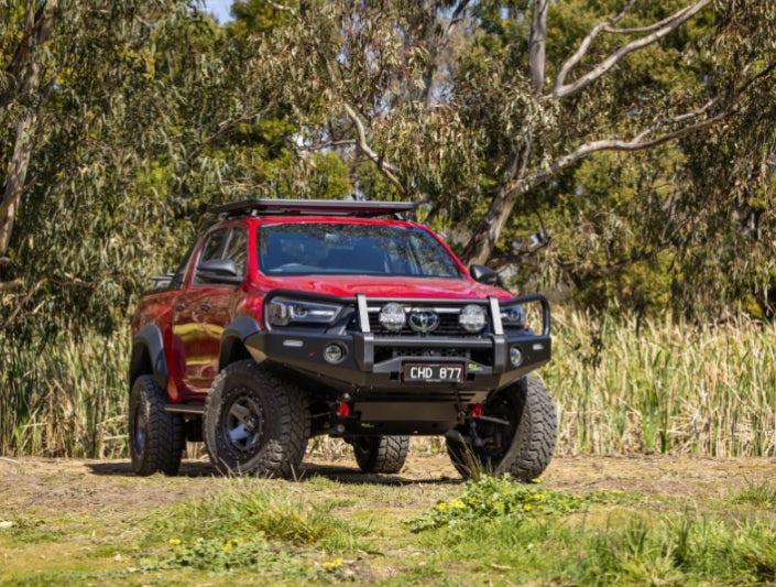 2023+ Toyota Hilux SR5 Cruiser Ironman 4x4  Commerical Deluxe Bullbar