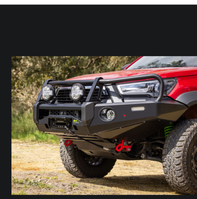 2023+ Toyota Hilux SR5 Cruiser Ironman 4x4  Commerical Deluxe Bullbar
