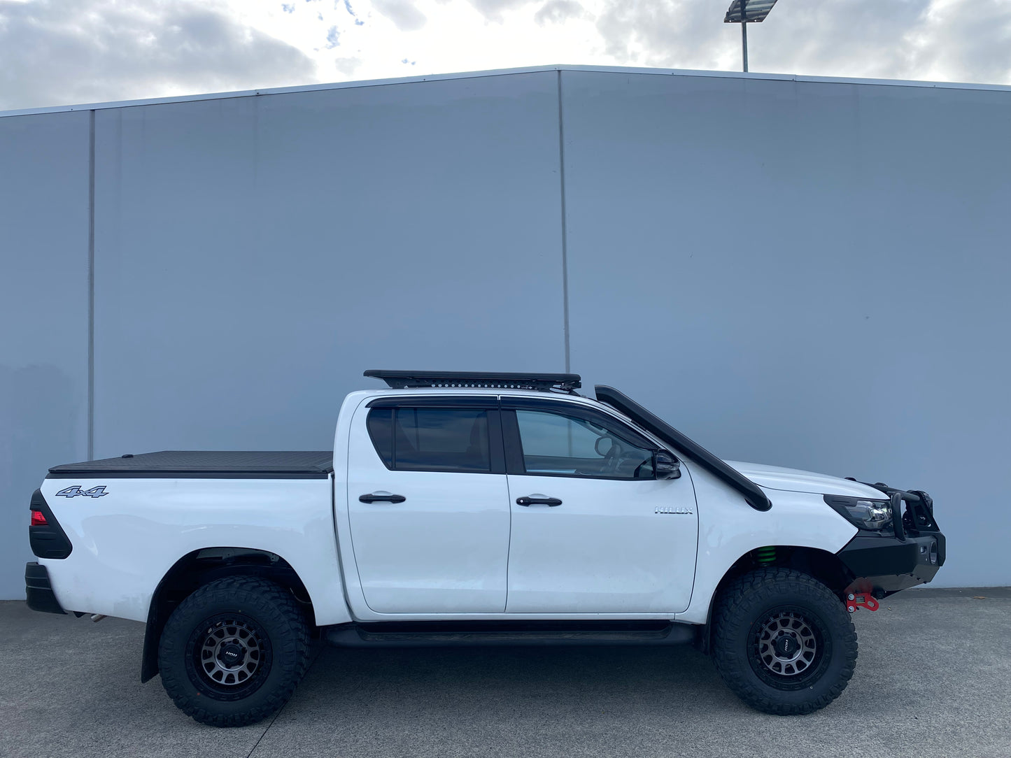 2020+ Toyota Hilux SR5/SR Ironman 4x4 45mm Front/Rear Suspension Raise