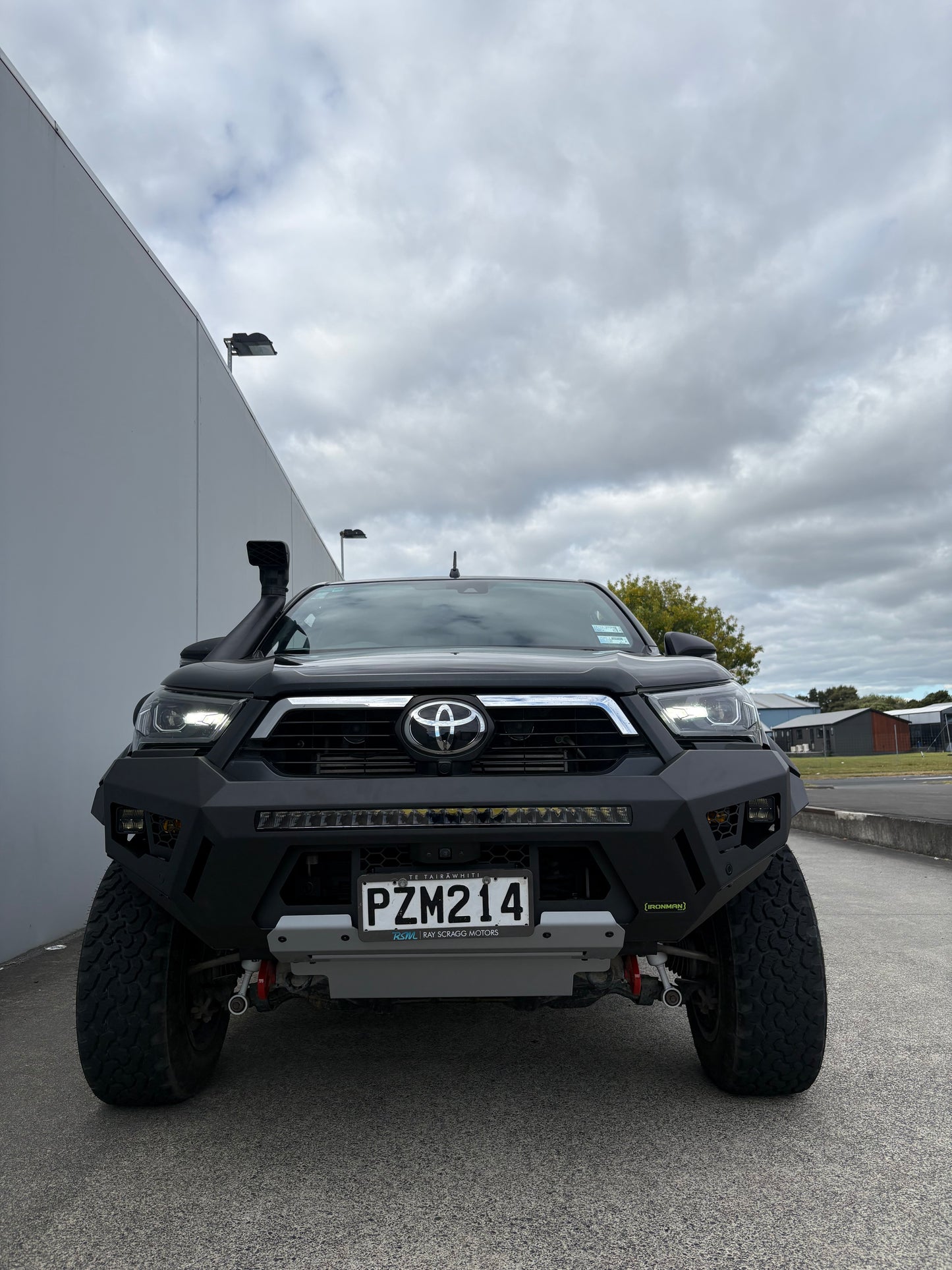 2023+ Toyota Hilux SR5 Cruiser/GR Sport Suspension raise